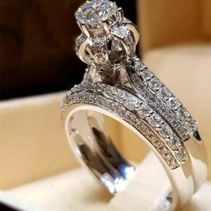 Round Rhinestone Silver Ring Set for Women